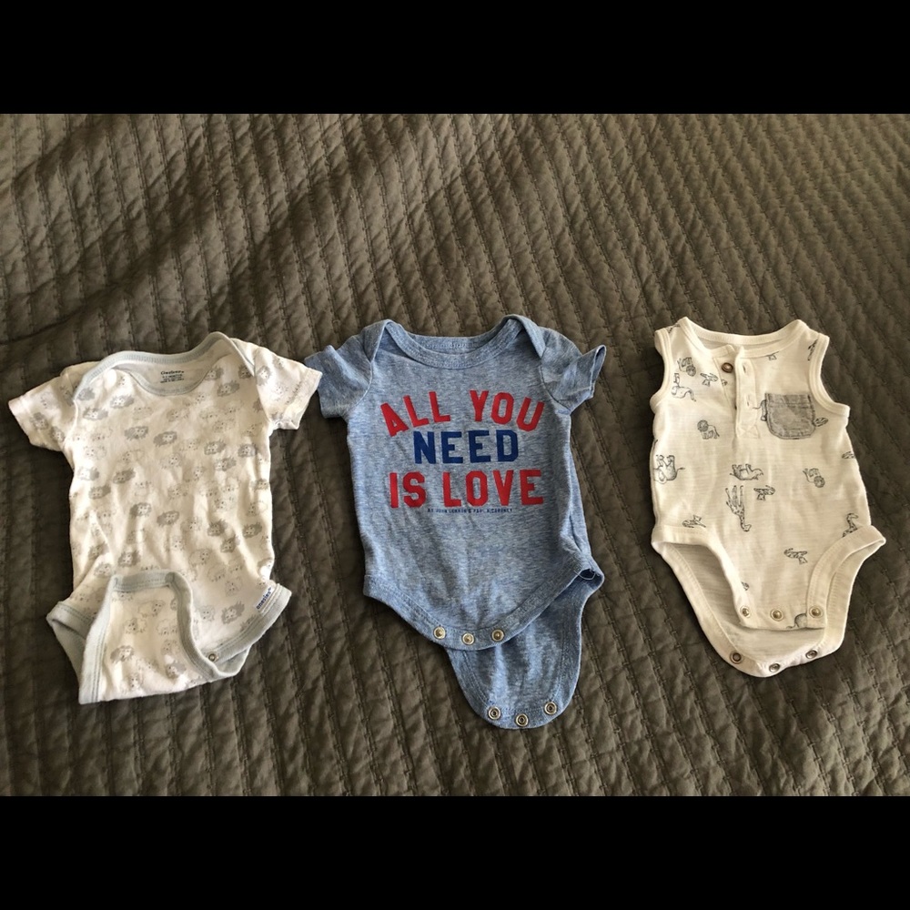 Newborn onezie bundle